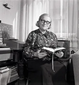 Rozsa Péter, mujer pionera en la informática.